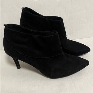 Old Navy black suede foldover heeled bootie LIKE NEW